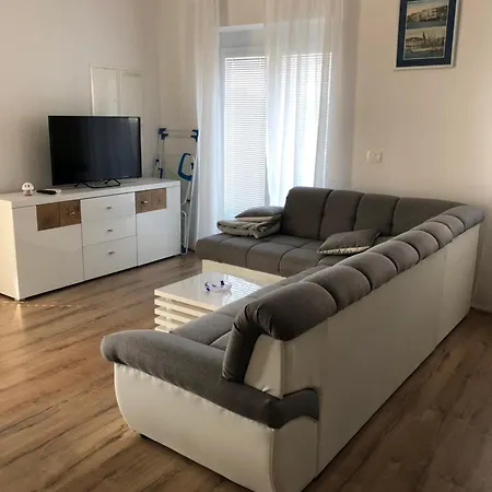 Apartmaji Meduza 2 Apartment Izola Exterior photo