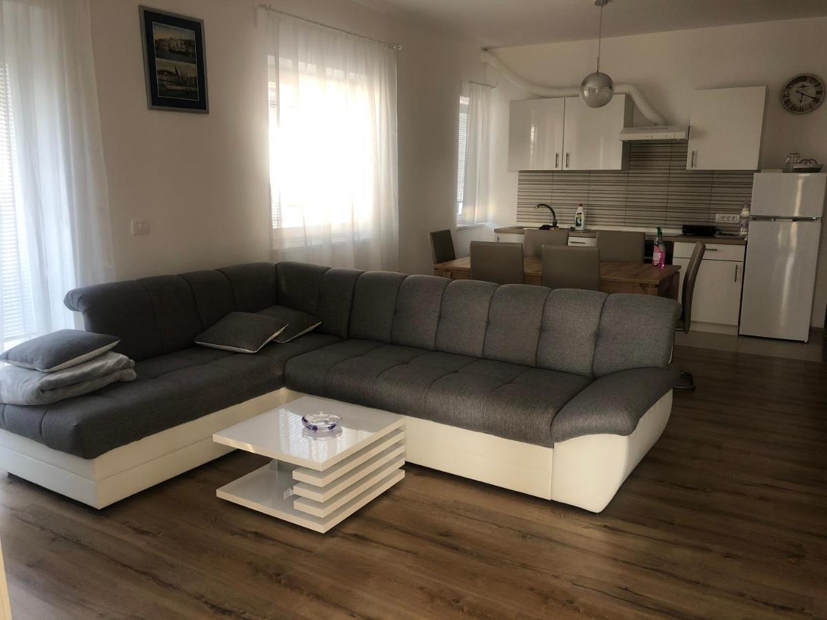 Apartment Apartmaji Meduza 2